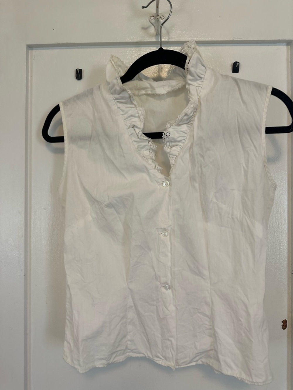 White Ruffled Sleeveless Button-Front Top - Picture 2 of 4